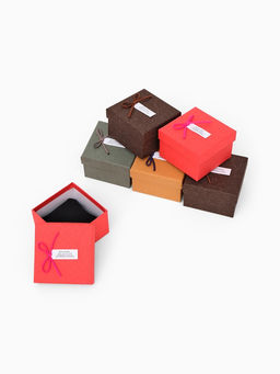 Набор коробочек подарочных 6 шт. под часы «Шильдик», 8,5×8,5 см, цвет МИКС