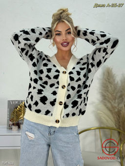 Кофта женская на пуговицах