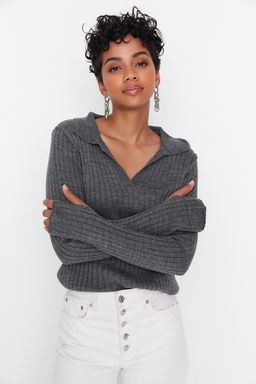 Antrasit Couple Kol Ucu Detayl? Polo Yaka Triko Kazak TWOAW21KZ1113