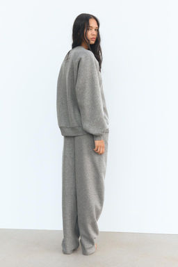 SHINY PLUSH TROUSERS - Zara фото 4