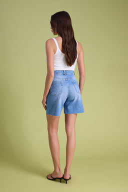 Koyu Mavi Yuksek Bel City Boy Denim Sort TWOSS26SR00107 - Trendyolmilla фото 14