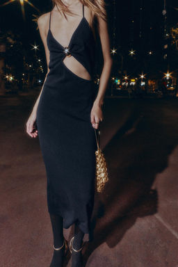 KNIT DRESS WITH CUT OUT DETAIL - Zara фото 16