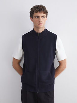 Standart Kal?p Dik Yaka Erkek Triko Yelek