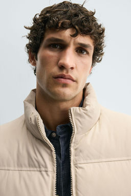 REGULAR FIT PADDED GILET - Zara фото 6