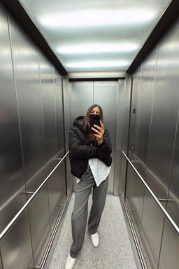 WATER AND WIND PROTECTION SHORT PUFFER ANORAK