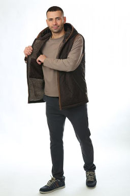 Жилет арт.1184999-03 КВИНТ коричневый - Altro фото 2