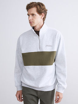 Dik Yaka Uzun Kollu Bask?l? Erkek Sweatshirt