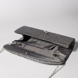 Сумка-клатч вечерняя на магните, на серебристой цепочке, блестящая, серебристая