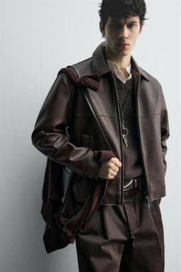 LEATHER EFFECT JACKET - Zara фото 5