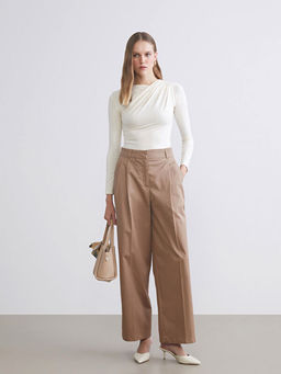 Loose Fit Geni? Pa?a Kad?n Pileli Pantolon