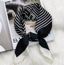 K13590 Платок 90/90 хлопок, вискоза ЧЕРНЫЙ