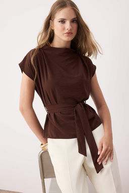 Kahverengi Kolsuz Kusakl? Dokuma Bluz TWOAW26BZ00057 - Trendyolmilla фото 9
