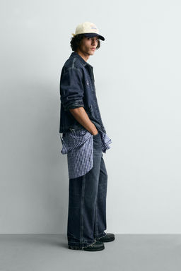 RELAXED FIT JEANS WITH FORD PATCH - Zara фото 4