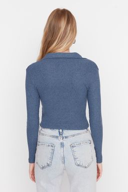 Indigo Dugme Detayl? Vucuda Oturan Crop Polo Yaka Fitilli Esnek Orme Bluz TWOAW22BZ0522