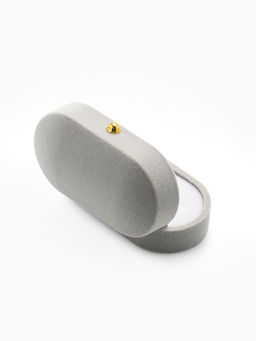 Футляр под серьги, кольца, Овал вытянутый, бархатный, 7.5?4?3 см, серый