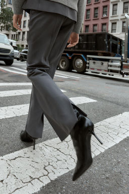 FLARE TROUSERS WITH VENTS - Zara фото 4