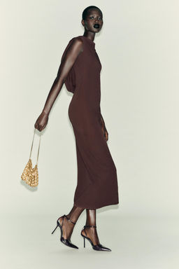 OPEN BACK DRESS WITH CHAIN DETAIL - Zara фото 4