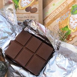 Шоколад молочный "Кедровый орех и живица" сладкий подарок