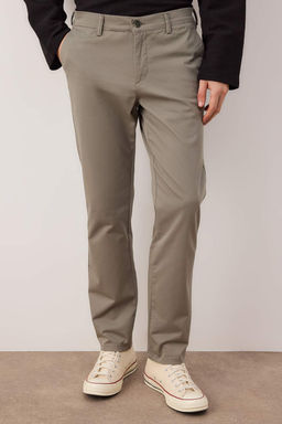 Yesil Erkek Gabardin Dokulu Kumas Pantolon TMNAW26PL00026