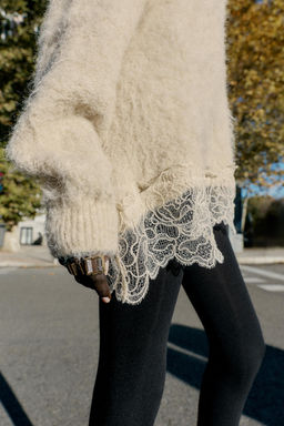 PACK OF 2 SQUARE SHINY METAL RINGS