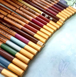 27 Карандаш РОЗОВО-КОРИЧНЕВЫЙ С ПЕРЛАМУТРОМ с сурьмой для макияжа глаз и губ + точилка