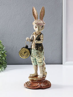 Сувенир полистоун "Зайчик в кепке с часами" 12,5х12,5х35 см