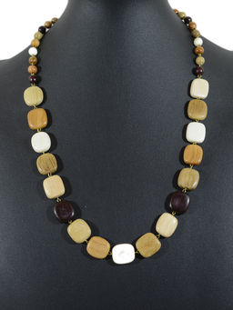 Бусы из дерева Квадрат 15мм, 53см