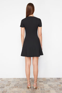 TRENDYOLMILLA K?rm?z? Etegi Belden Ac?lan Fiyonk Detayl? Mini Dokuma Elbise TWOSS24EL00803 фото 14