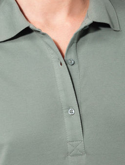 Футболка-поло из трикотажа пике с эластаном. - Vilatte фото 2