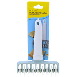 "Бельгия" Нож-ролик для теста пластмассовый 19,5х14х3,8см, съемные ролики, на картоне (Китай)