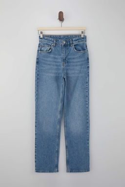 Mavi Yuksek Bel Az Esnek Straight Duz Kesim Jeans TWOSS26JE00099