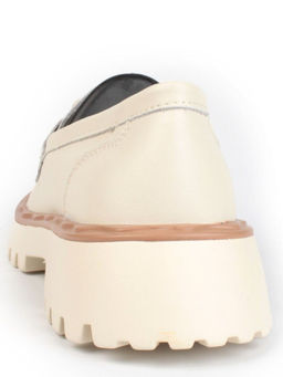 03-HY6-1D BEIGE Лоферы женские (натуральная кожа)