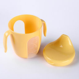 Поильник детский с твёрдым носиком «Protect Me», 200 мл., с ручками, цвет желтый