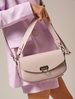 Сумка кожаная багет Azaro 31049 розовый дым