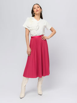 Блуза белого цвета с декоративным объемным цветком - 1001dress фото 2