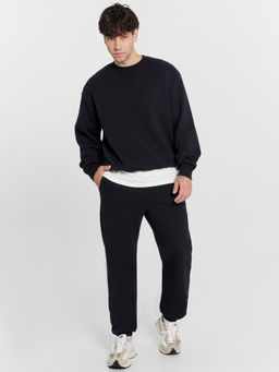 Комплект мужской черный (свитшот, брюки) черный 191021