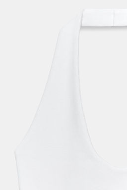 TOP HALTER BAJO REDONDEADO / Blanco