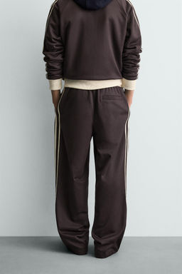 PANTAL?N JOGGER WIDE FIT BANDAS / Granate oscuro - Zara фото 3