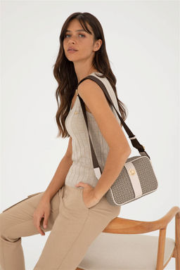 Kad_n Vizon _apraz _anta Sepette S_rpriz _ndirim