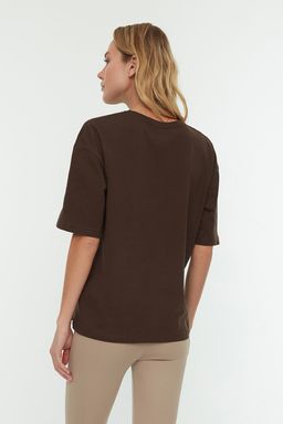 TRENDYOLMILLA Kahverengi %100 Pamuk Slogan Bask?l? Relaxed/Genis Rahat Kesim Orme T-Shirt TWOSS19GH0034  фото 9