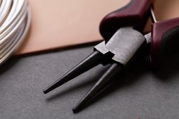 Micron Круглогубцы 4.5 HTP-103 металл в блистере