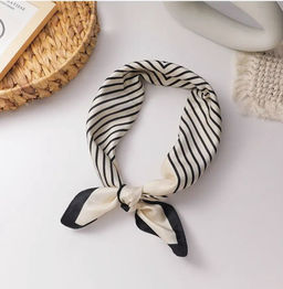 K13590 Платок 90/90 хлопок, вискоза БЕЛЫЙ