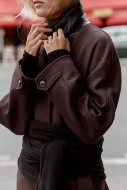COAT WITH COMBINED LEATHER EFFECT COLLAR - Zara фото 10