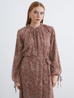 Ba?lamal? Yaka F?rf?rl? Balon Kollu Desenli Elbise