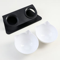 Миски пластиковые на чёрной подставке 27,5 х 14 х 15 см белые - Пижон фото 5