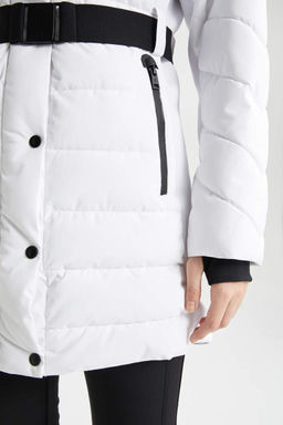 Водоотталкивающая парка узкого кроя с капюшоном DeFactoFit  фото 4