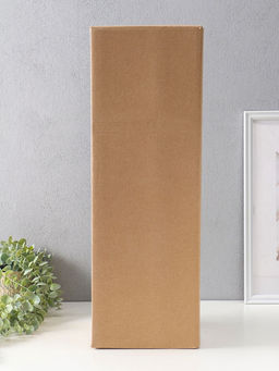 Фигура "Девушка с виноградом" белый с золотом, 50х20х20 см