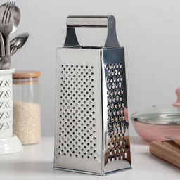 Тёрка четырёхгранная Доляна «Металлик», 10×7.5×23.5 см, цвет хромированный