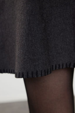 Antrasit Mini Pamuk Kar?s?ml? Triko Etek TWOAW24ET00067