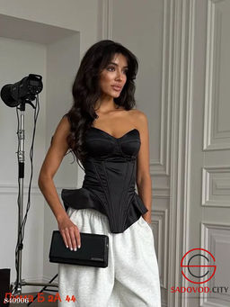 Женский корсет с завязками и открытой спиной - Bruno фото 5